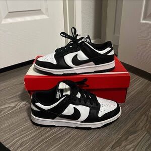 Nike Panda Dunks